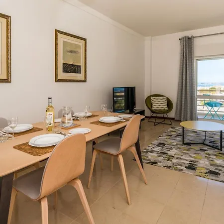 Apartment Sunny Seaside Escape Lagos