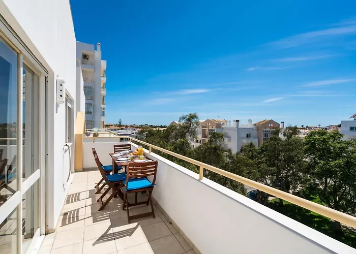 Sunny Seaside Escape アパート ラゴス