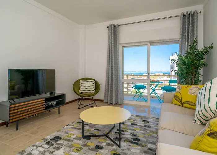 アパート Sunny Seaside Escape